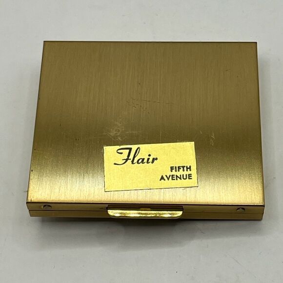 Lot of two 5th Avenue 1950’s compacts - Picture 7 of 9
